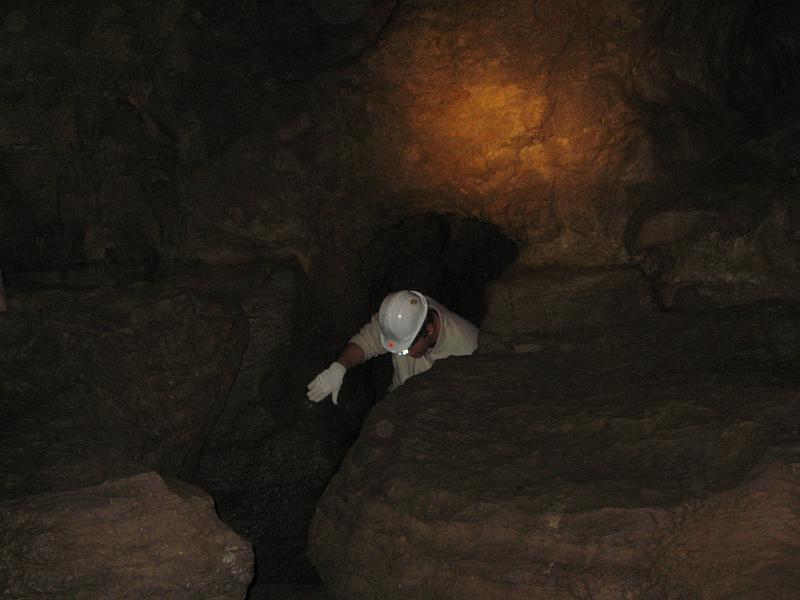 Clarksville Cave 2 005.jpg